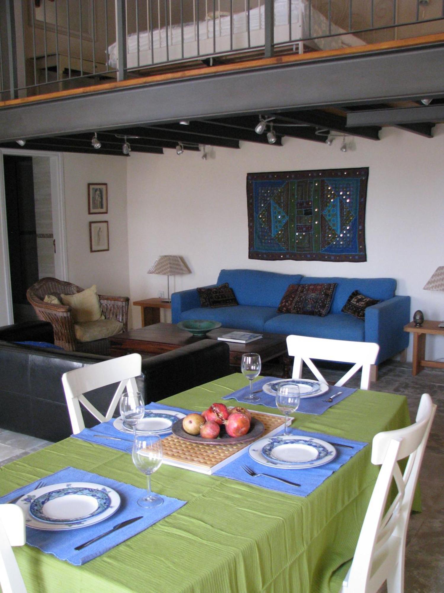 Dolphin Guest House And Studios Tochni Pokoj fotografie