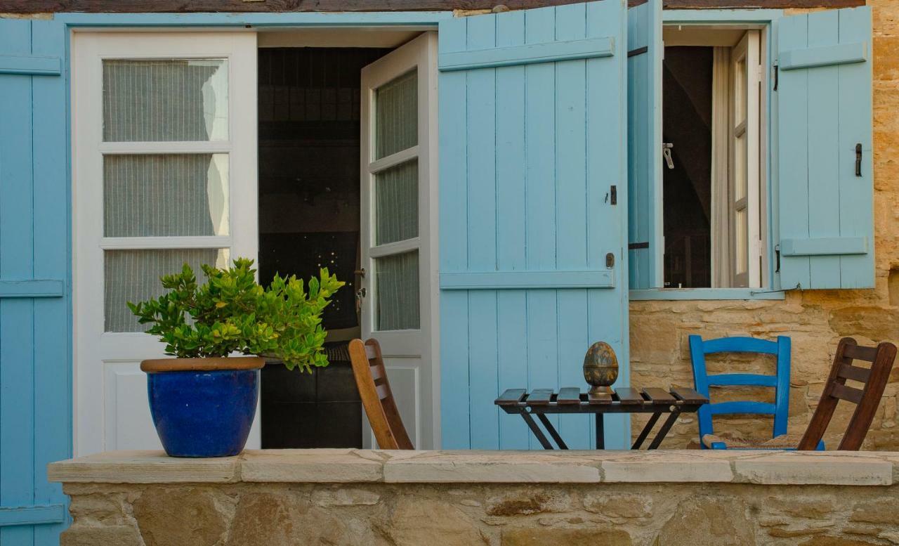 Dolphin Guest House And Studios Tochni Exteriér fotografie
